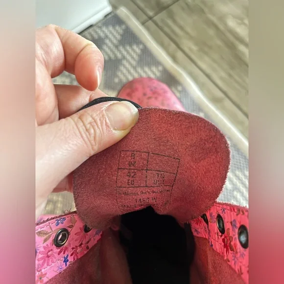 Dr Martens 1460W Pink Little Flowers Boots - Picture 11 of 11